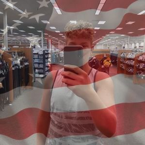 Meet your Posher, Evan